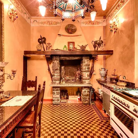 Gina By Quokka 360 - Historic On The Dizzasco